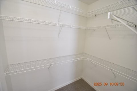 Adosado en alquiler en Brandon, Florida, 3 dormitorios, 136.85 m2 № 1903297 - foto 29