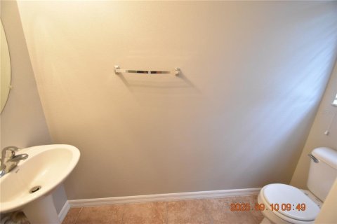Adosado en alquiler en Brandon, Florida, 3 dormitorios, 136.85 m2 № 1903297 - foto 13