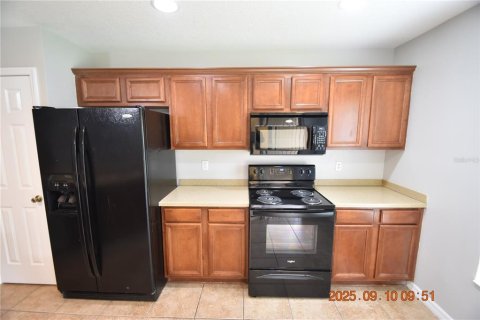 Adosado en alquiler en Brandon, Florida, 3 dormitorios, 136.85 m2 № 1903297 - foto 23