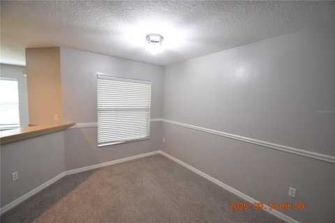 Adosado en alquiler en Brandon, Florida, 3 dormitorios, 136.85 m2 № 1903297 - foto 18