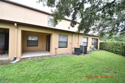 Adosado en alquiler en Brandon, Florida, 3 dormitorios, 136.85 m2 № 1903297 - foto 9