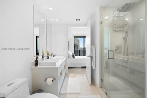 Снять в аренду кондоминиум в Майами, Флорида 2 спальни, 104.14м2, № 1992323 - фото 15