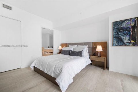 Снять в аренду кондоминиум в Майами, Флорида 2 спальни, 104.14м2, № 1992323 - фото 14