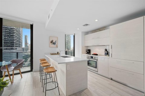 Снять в аренду кондоминиум в Майами, Флорида 2 спальни, 104.14м2, № 1992323 - фото 4