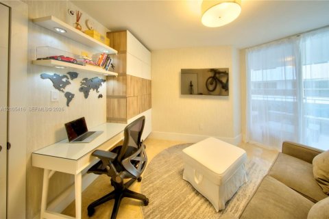 Copropriété à vendre à Miami Beach, Floride: 2 chambres, 133.78 m2 № 2417723 - photo 21