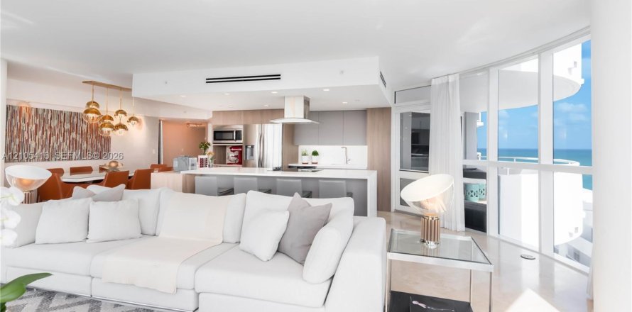 Condo à Miami Beach, Floride, 2 chambres  № 2417723