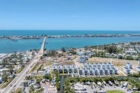 Villa ou maison à louer à Cortez, Floride: 3 chambres, 155.89 m2 № 2147784 - photo 3