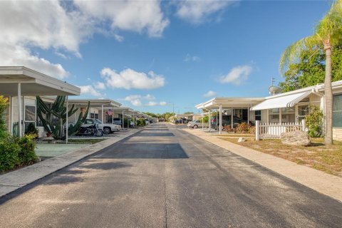 Купить виллу или дом в Ларго, Флорида 3 комнаты, 77.29м2, № 2221940 - фото 5