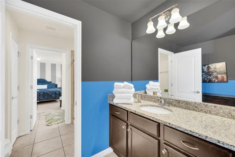 Casa en venta en Kissimmee, Florida, 8 dormitorios, 375.42 m2 № 2102960 - foto 24