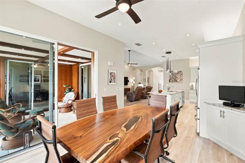 Touwnhouse à vendre à Saint Petersburg, Floride: 3 chambres, 216.83 m2 № 2416359 - photo 20