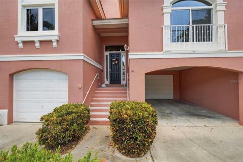 Touwnhouse à vendre à Saint Petersburg, Floride: 3 chambres, 216.83 m2 № 2416359 - photo 2