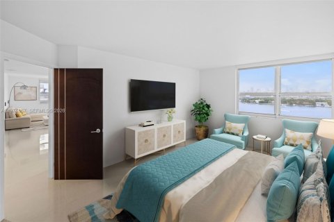 Condominio en alquiler en Miami Beach, Florida, 2 dormitorios, 106.56 m2 № 2033957 - foto 19