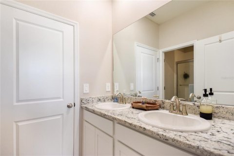 Villa ou maison à vendre à Bradenton, Floride: 4 chambres, 261.98 m2 № 1615949 - photo 25