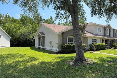 Touwnhouse à vendre à Orlando, Floride: 3 chambres, 108.05 m2 № 1679415 - photo 4
