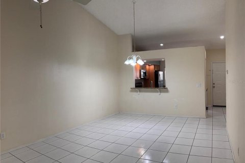 Touwnhouse à vendre à Orlando, Floride: 3 chambres, 108.05 m2 № 1679415 - photo 21