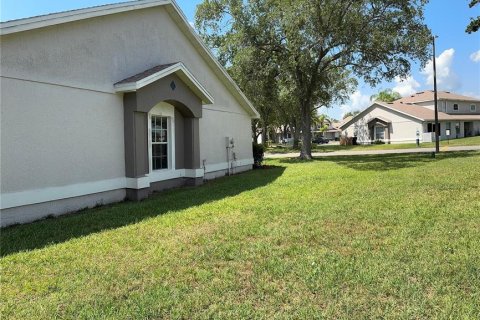 Touwnhouse à vendre à Orlando, Floride: 3 chambres, 108.05 m2 № 1679415 - photo 5