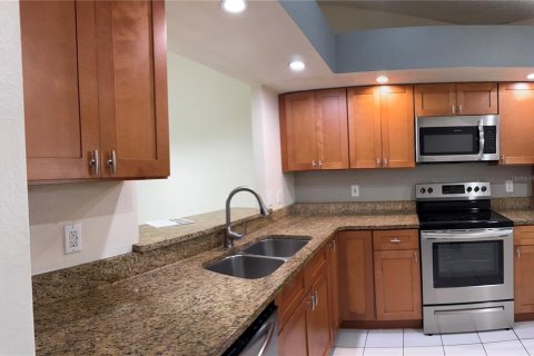Touwnhouse à vendre à Orlando, Floride: 3 chambres, 108.05 m2 № 1679415 - photo 12