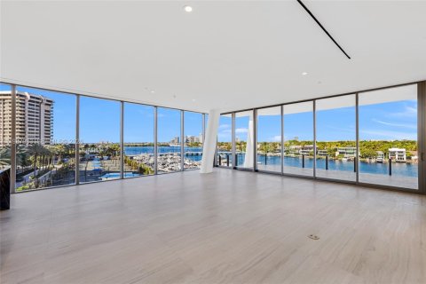 Condo in Miami, Florida, 4 bedrooms  № 2168020 - photo 5