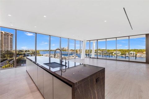 Condo in Miami, Florida, 4 bedrooms  № 2168020 - photo 21