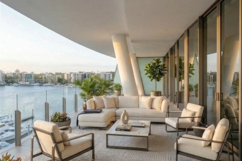 Condo in Miami, Florida, 4 bedrooms  № 2168020 - photo 25