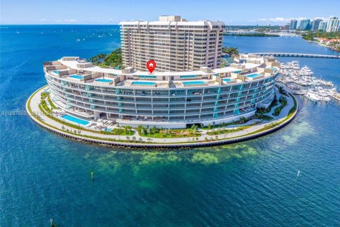 Condo in Miami, Florida, 4 bedrooms  № 2168020 - photo 4