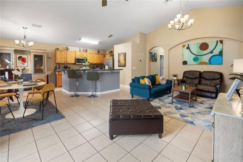 Casa en alquiler en Davenport, Florida, 4 dormitorios, 171.31 m2 № 1778350 - foto 10