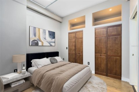 Condo in Orlando, Florida, 1 bedroom  № 1554637 - photo 2