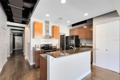 Condo in Orlando, Florida, 1 bedroom  № 1554637 - photo 8