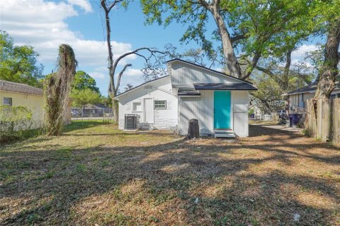 House in Tampa, Florida 2 bedrooms, 73.21 sq.m. № 1584650 - photo 19