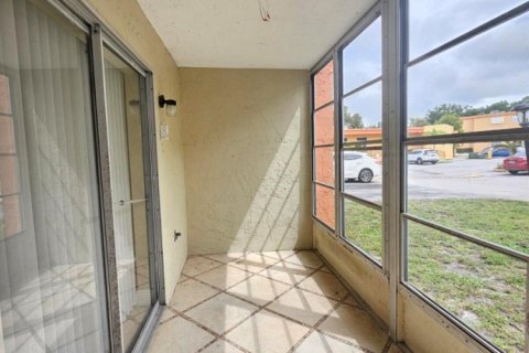 Condominio en alquiler en Deerfield Beach, Florida, 2 dormitorios, 119.84 m2 № 2088235 - foto 15