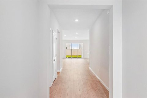 Casa en venta en Parrish, Florida, 4 dormitorios, 189.99 m2 № 2091964 - foto 2