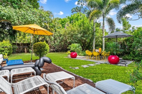 House in Fort Lauderdale, Florida 3 bedrooms, 103.68 sq.m. № 2066820 - photo 9