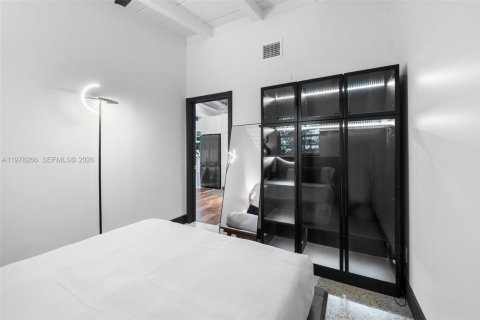 House in Fort Lauderdale, Florida 3 bedrooms, 103.68 sq.m. № 2066820 - photo 18