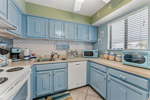 Condominio en venta en Bradenton Beach, Florida, 2 dormitorios, 100.33 m2 № 2099263 - foto 6