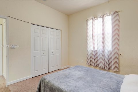 House in Homestead, Florida 4 bedrooms, 184.13 sq.m. № 2007162 - photo 29