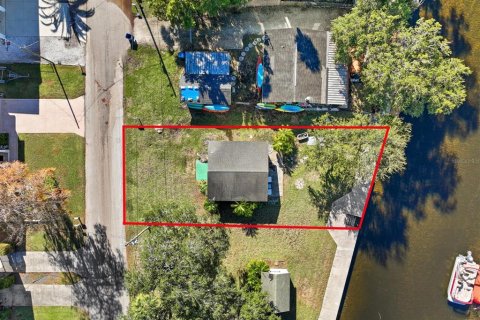 Terreno en venta en Weeki Wachee, Florida № 916856 - foto 3