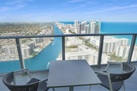 Condominio en venta en Hollywood, Florida, 2 dormitorios, 99.87 m2 № 2030557 - foto 10