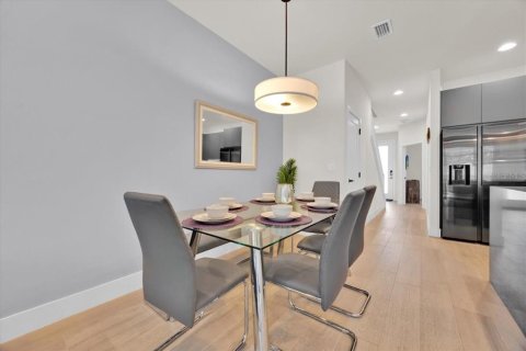 Adosado en venta en Clermont, Florida, 3 dormitorios, 172.05 m2 № 1831283 - foto 14