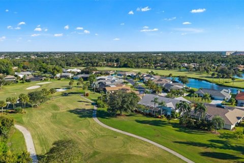 Villa ou maison à vendre à Venice, Floride: 3 chambres, 281.77 m2 № 2419775 - photo 4