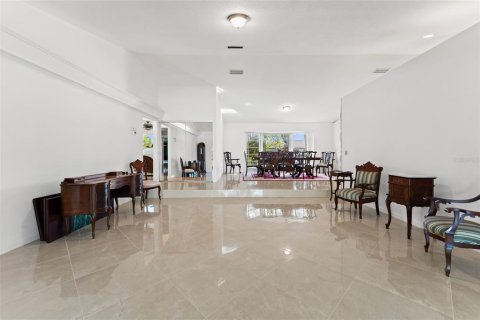 Villa ou maison à vendre à Venice, Floride: 3 chambres, 281.77 m2 № 2419775 - photo 15