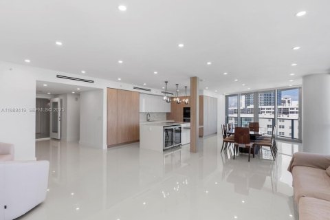 Condominio en venta en Hollywood, Florida, 4 dormitorios, 287.16 m2 № 2034363 - foto 6