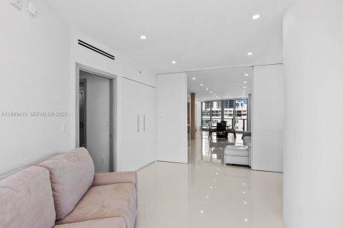 Condominio en venta en Hollywood, Florida, 4 dormitorios, 287.16 m2 № 2034363 - foto 18