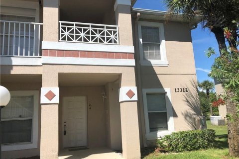 Condominio en alquiler en Orlando, Florida, 3 dormitorios, 107.95 m2 № 1870578 - foto 1