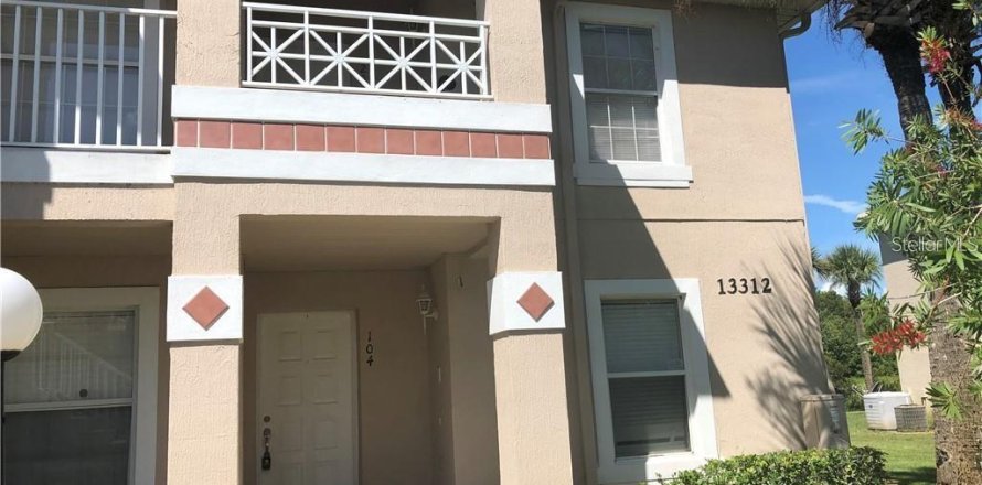 Condominio en Orlando, Florida, 3 dormitorios № 1870578