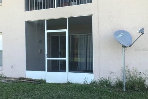 Condominio en alquiler en Orlando, Florida, 3 dormitorios, 107.95 m2 № 1870578 - foto 12