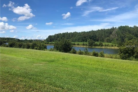 Condominio en alquiler en Orlando, Florida, 3 dormitorios, 107.95 m2 № 1870578 - foto 13