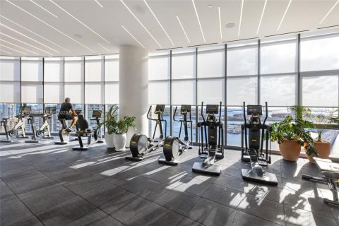 Condominio en venta en Miami Beach, Florida, 3 dormitorios, 272.2 m2 № 1964187 - foto 23