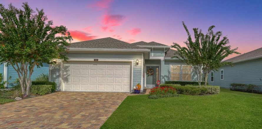 House in Saint Augustine, Florida 3 bedrooms, 159.42 sq.m. № 812467