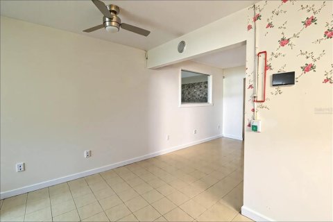 Casa en venta en Largo, Florida, 3 dormitorios, 136.75 m2 № 1899709 - foto 13