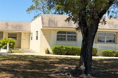 Купить кондоминиум в Майами, Флорида 1 спальня, 86.86м2, № 1958525 - фото 16